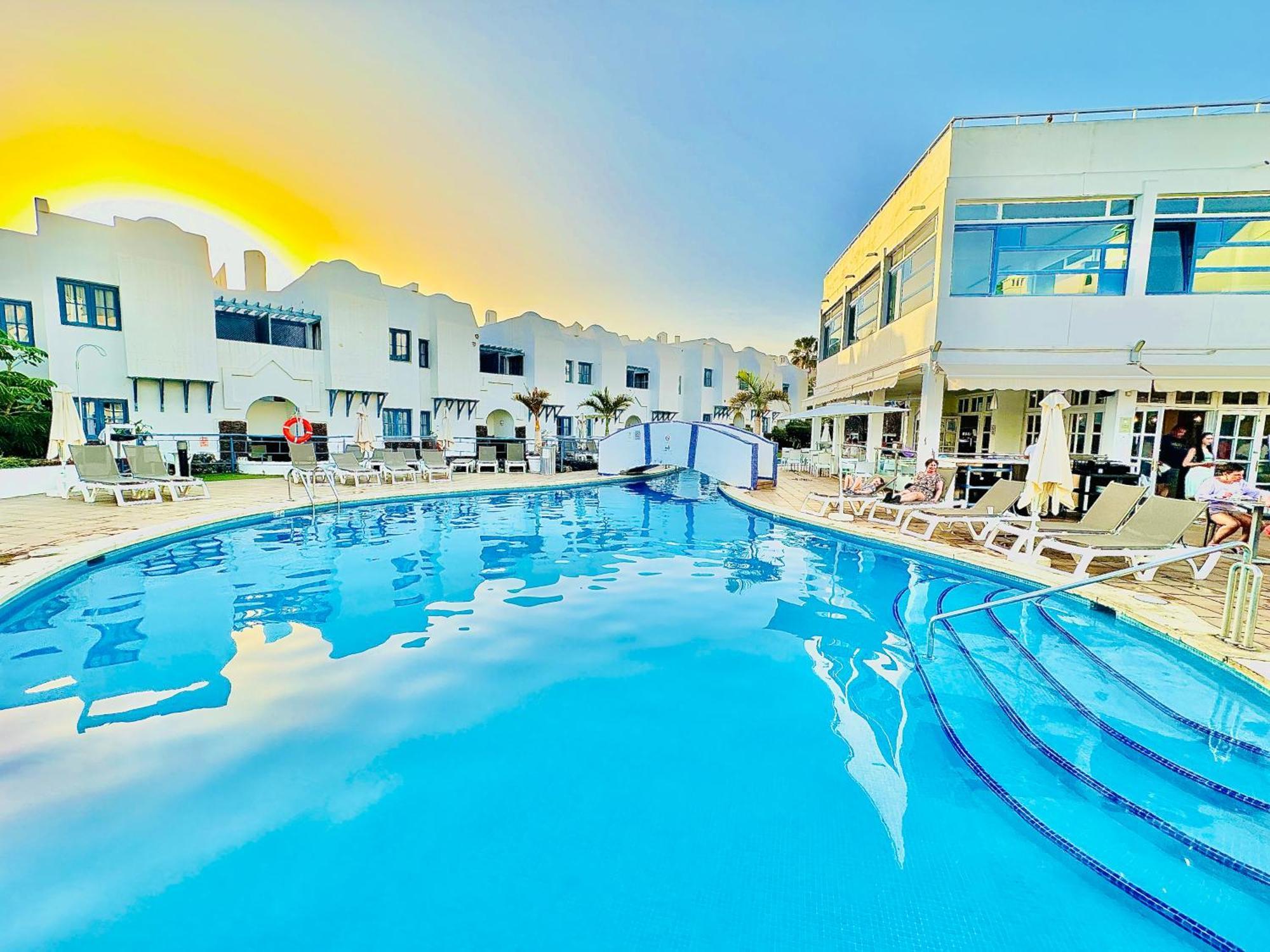 Luxury Villa Fanabe With Private Garden Costa Adeje  Bagian luar foto